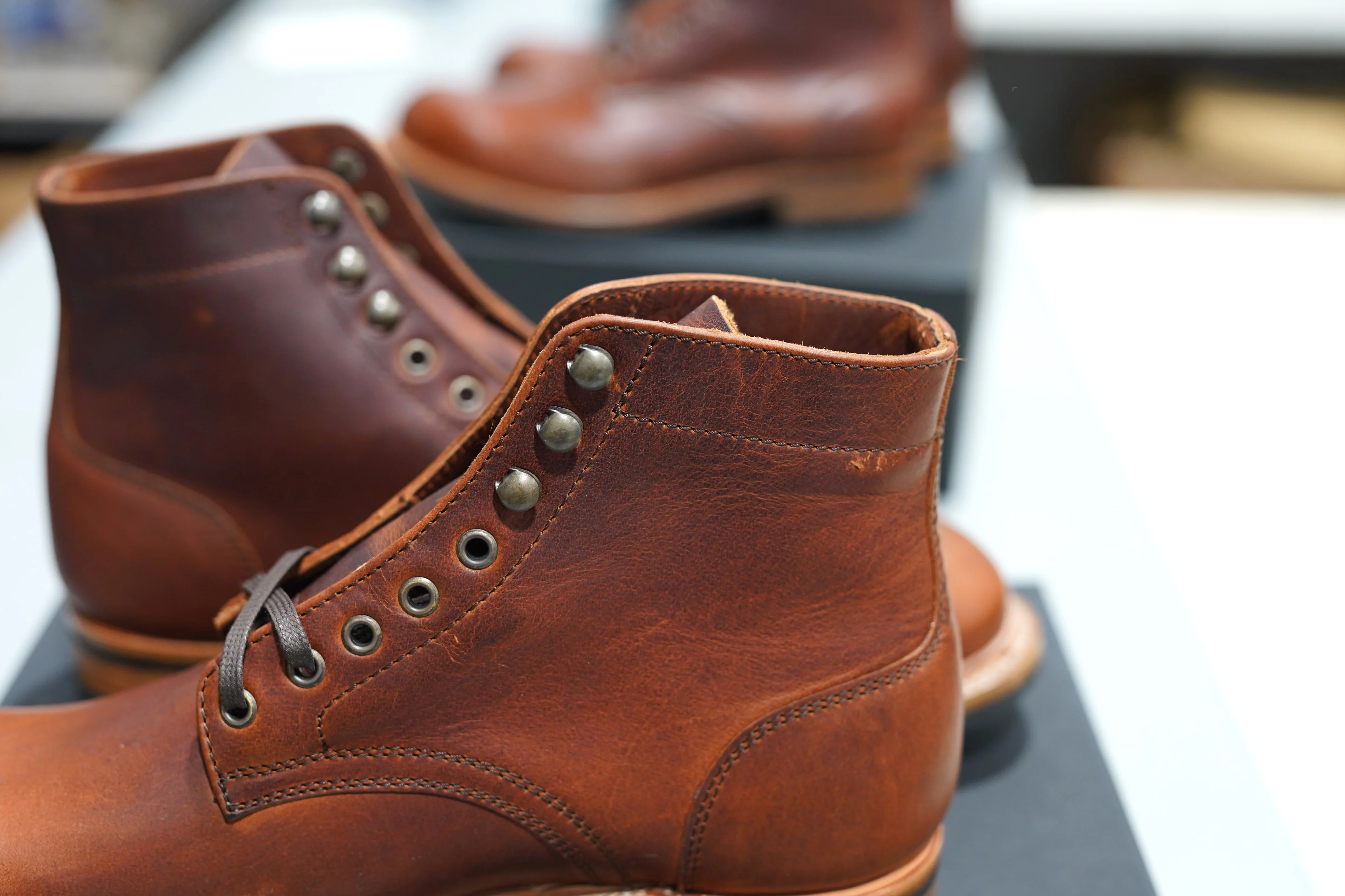 The Allegany - Tumbled Mahogany (645) Factory Seconds - Image 15