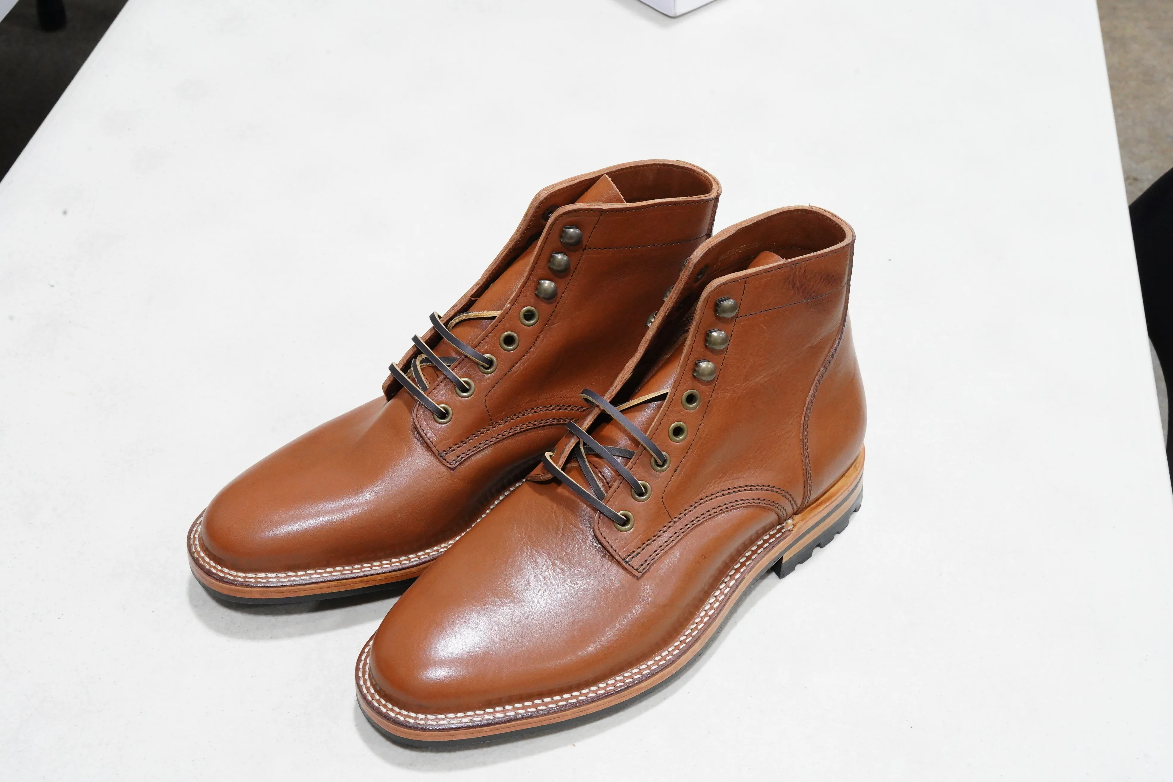 The Allen Stitchdown - Cognac Veg Tan (618) Factory Sample - Image 2