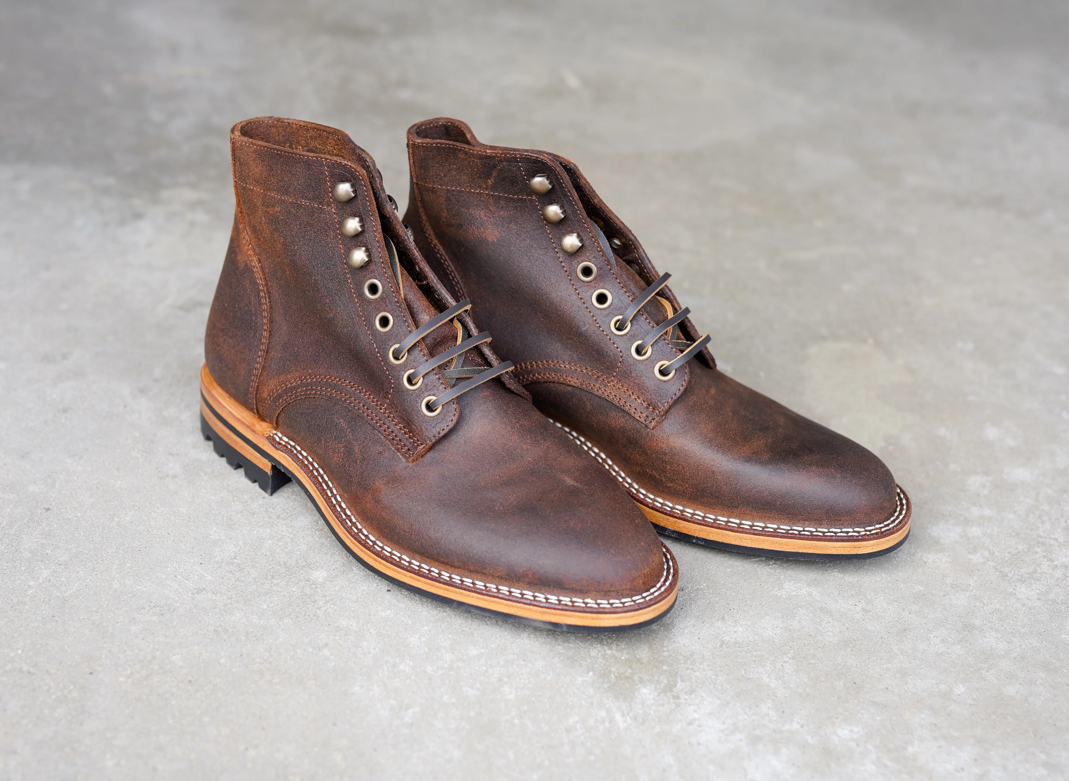 The Allen Stitchdown - Saddle Waxy Commander (618) - Image 3