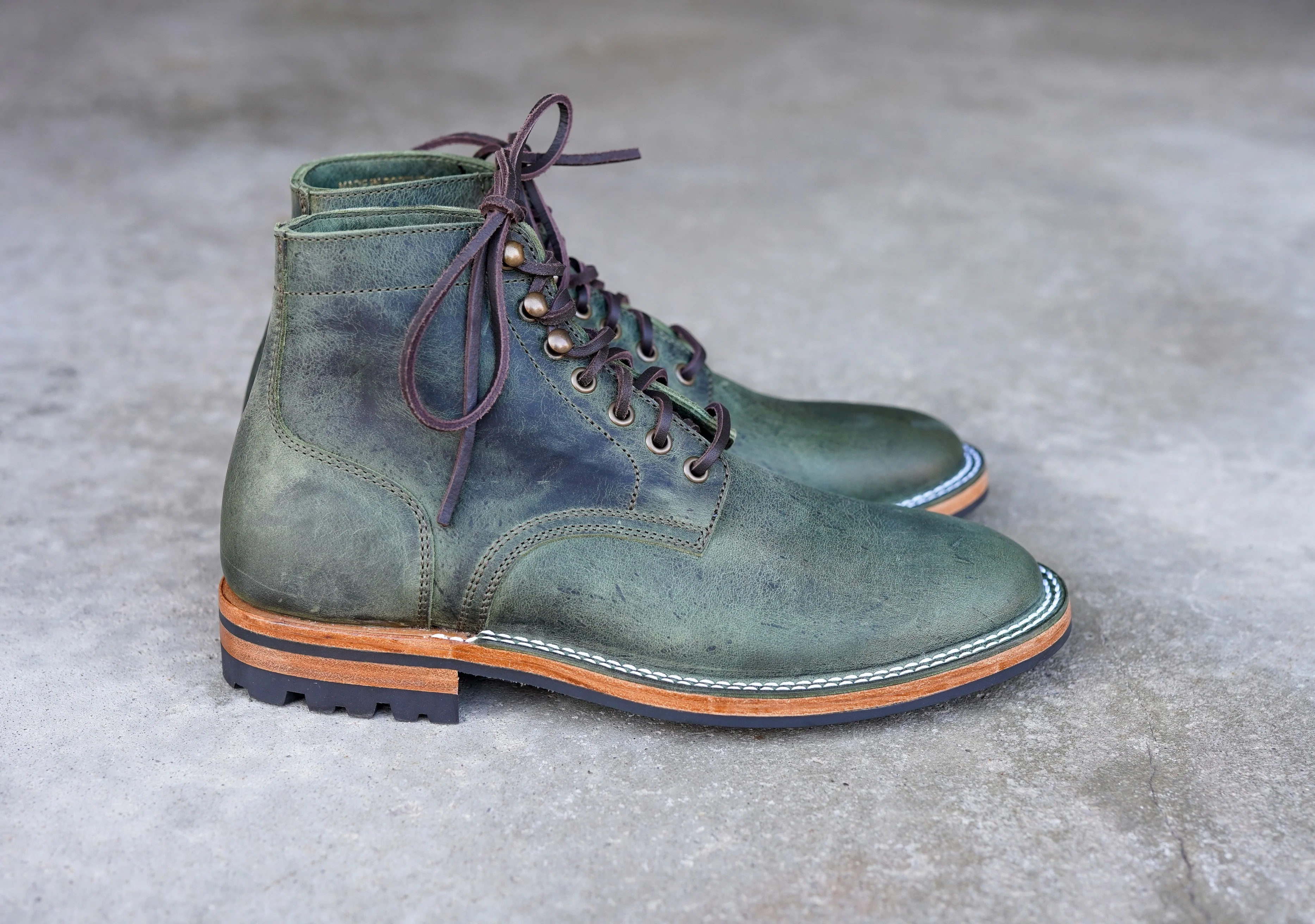 The Allen Stitchdown - Spruce Kudu (618) Wide - Image 4