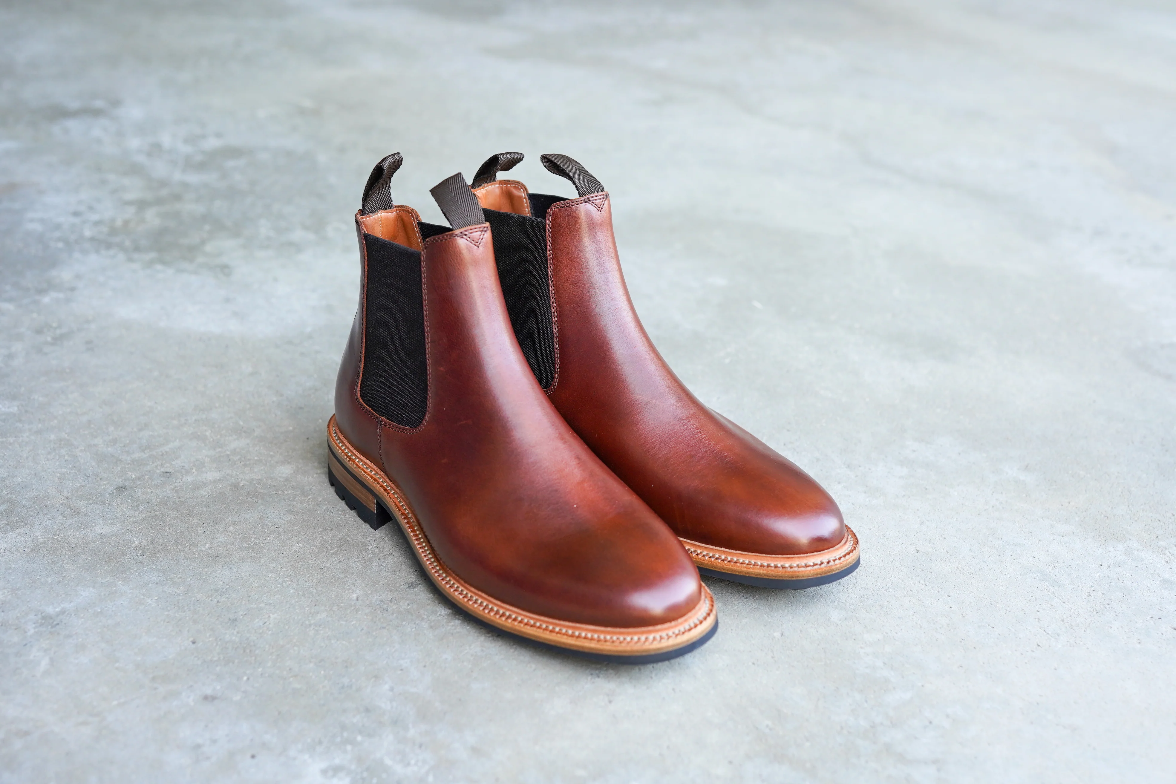 The Elmwood - Mahogany (618) Factory Samples/Try-On's - Image 5