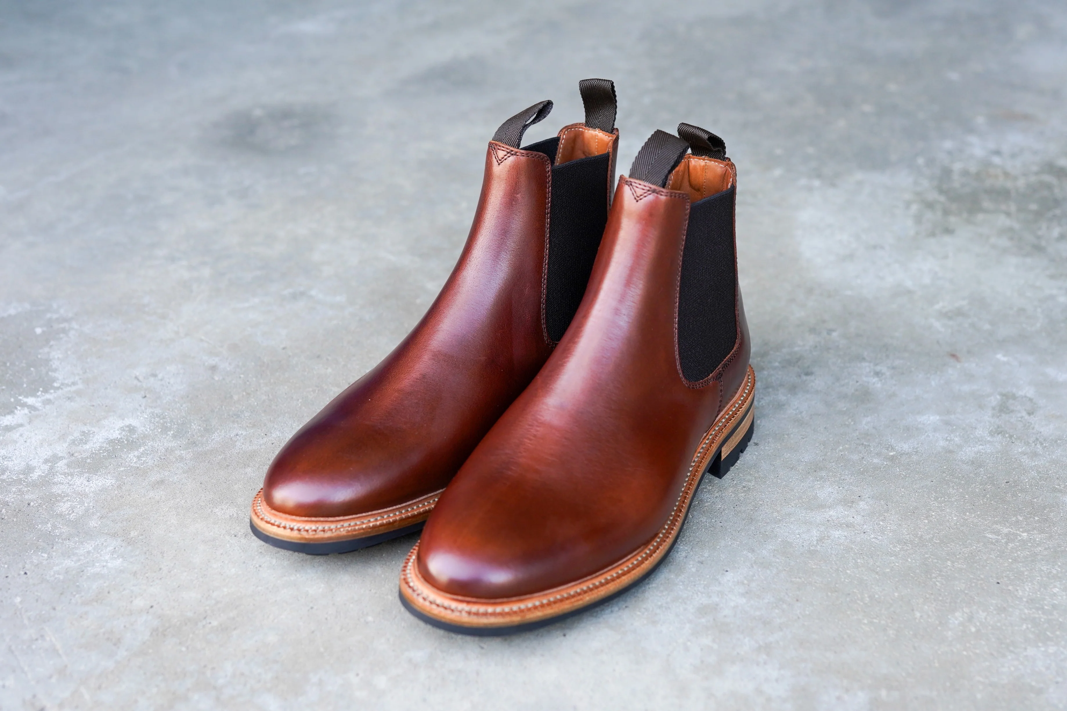 The Elmwood - Mahogany (618) Factory Samples/Try-On's - Image 6