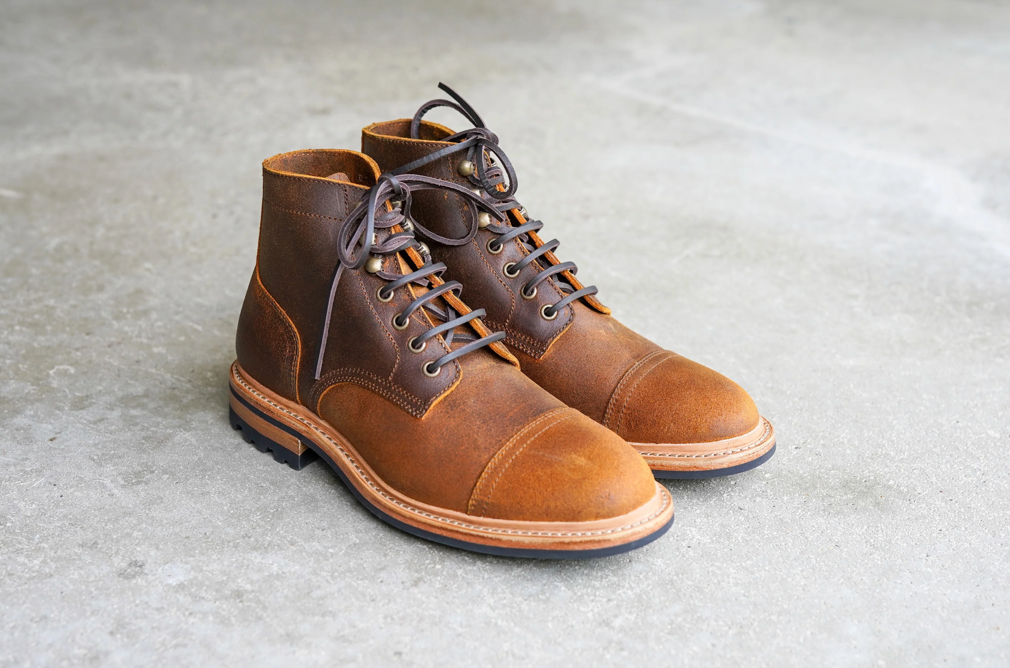 The Richmond - Apollo Waxy Commander (618) Factory Samples - Image 3
