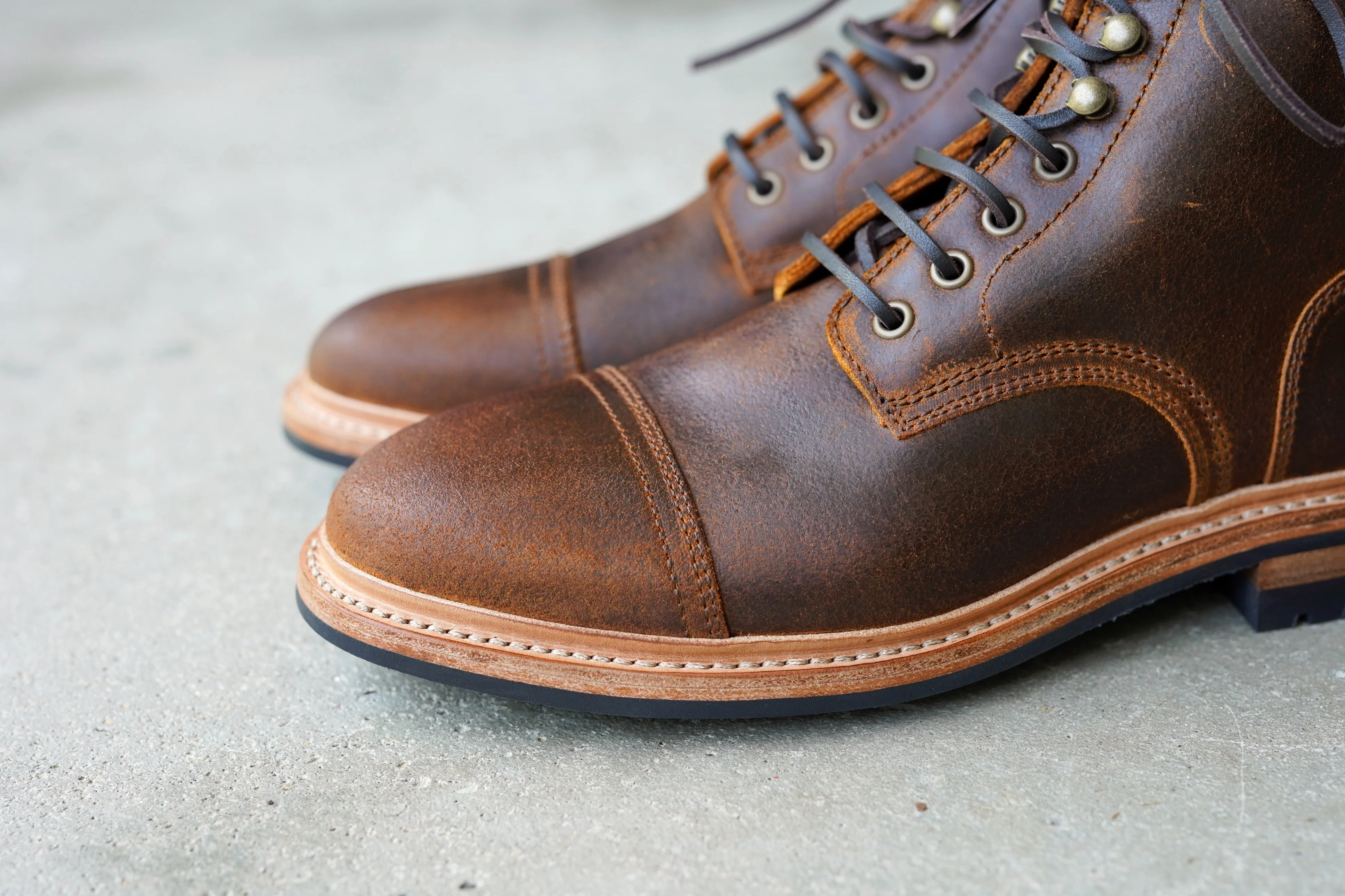 The Richmond - Wheatbuck Waxy Commander (618) Wide - Image 6